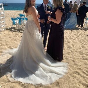 David’s bridal wedding gown